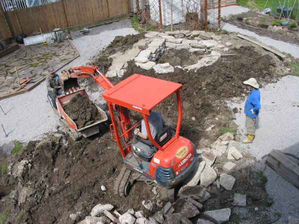 Jean-Yves Pelletier 築造 ~ 顏小梅之花園池塘, 2011