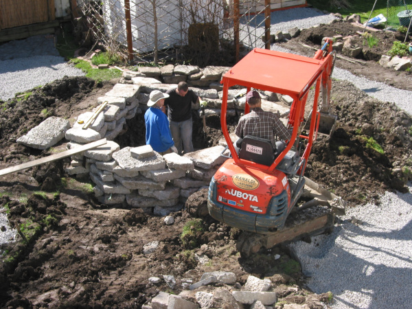 Jean-Yves Pelletier 築造 ~ 顏小梅之花園池塘, 2011